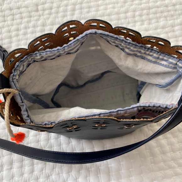 Stella & Dot old navy bucket bag excellent condition - Picture 3 of 3